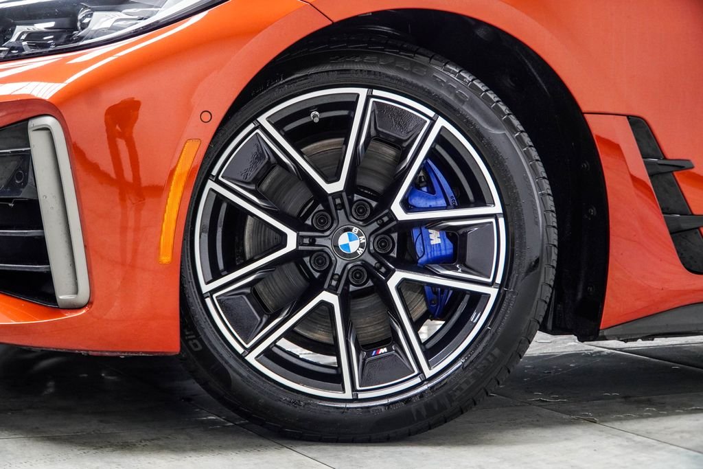 Used 2024 Orange BMW M440i xDrive image 6