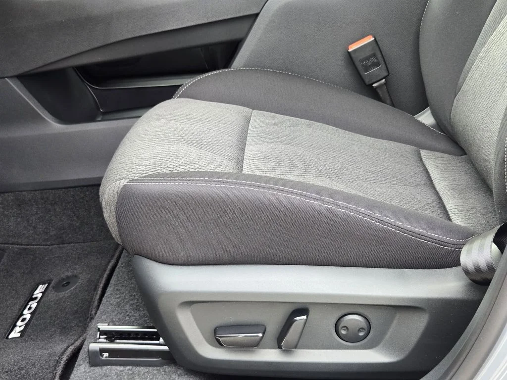 New 2026 Boulder Gray Pearl Nissan SV image 19