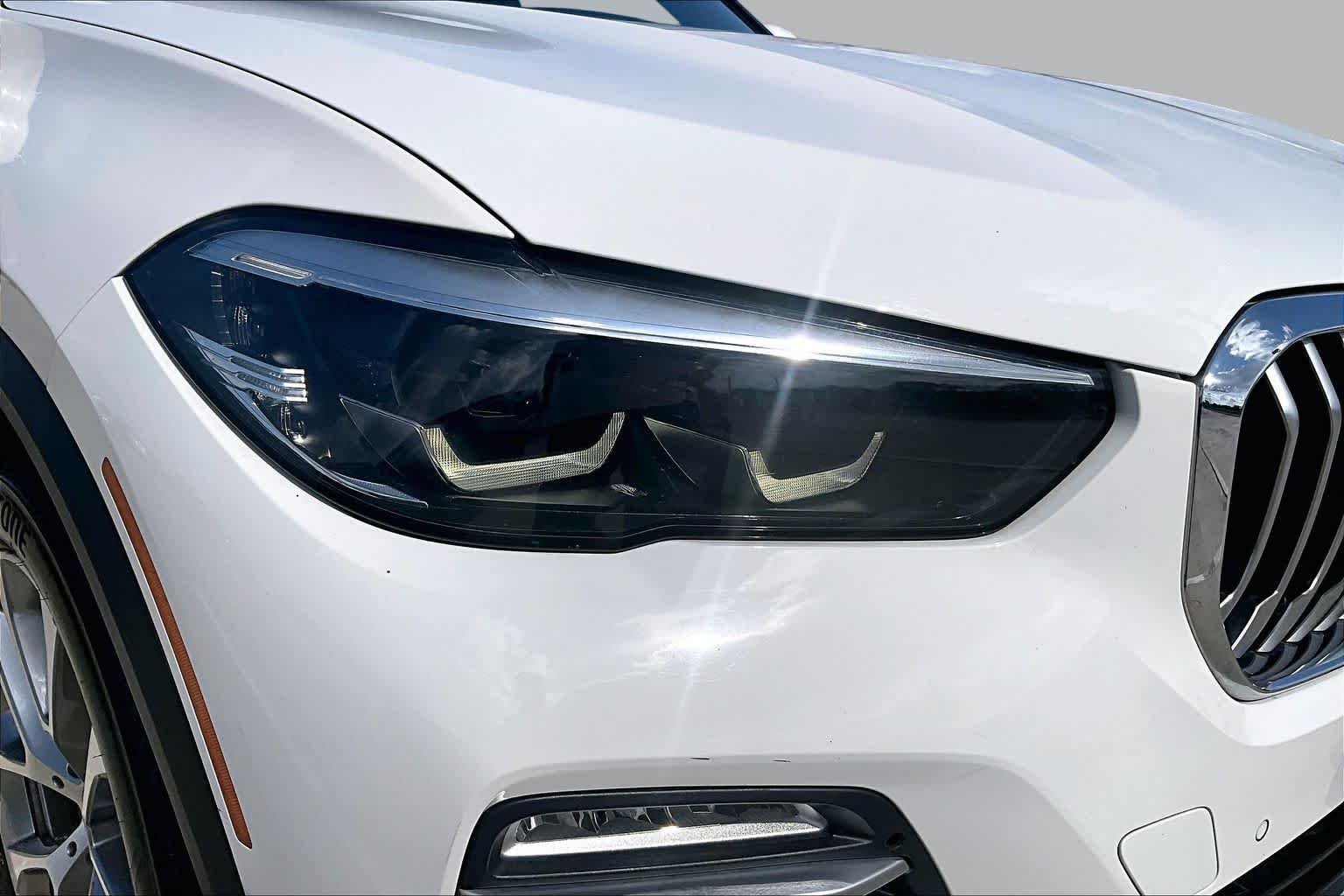 Used 2020 Alpine White BMW sDrive40i image 26