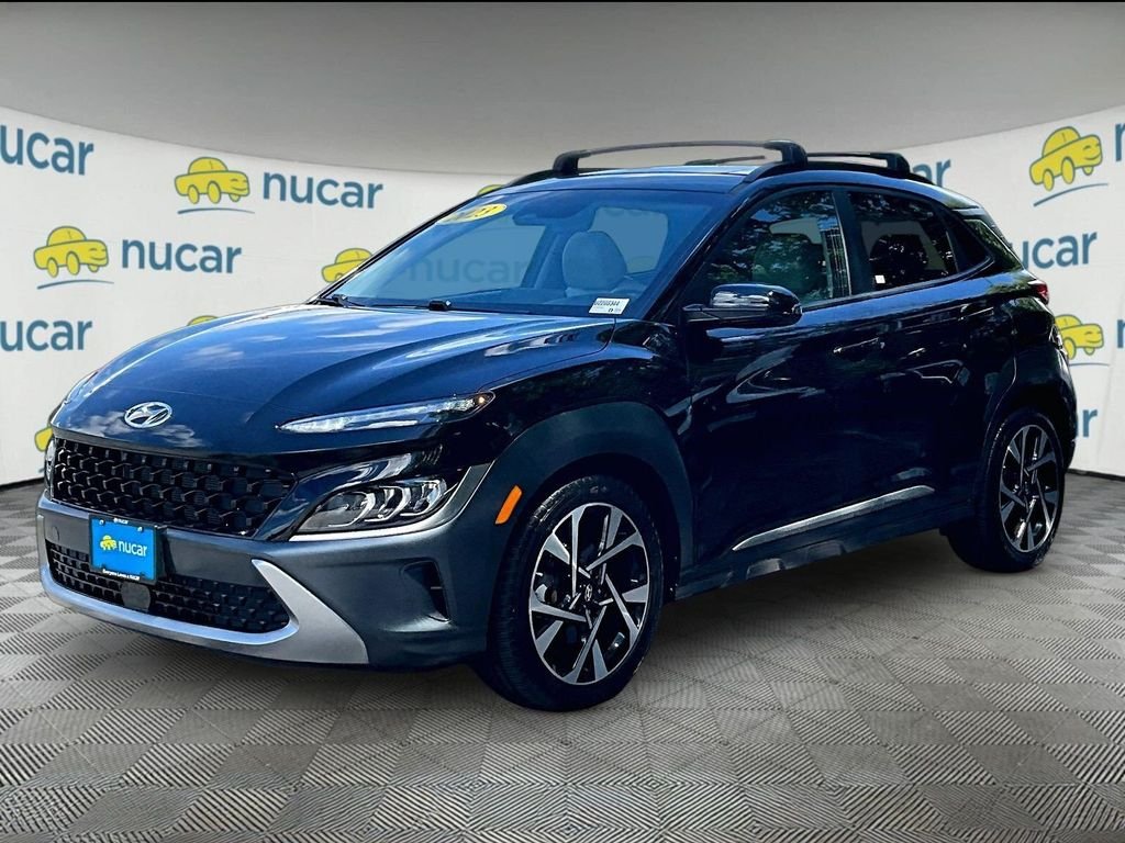 Used 2023 Black Hyundai Limited image 3