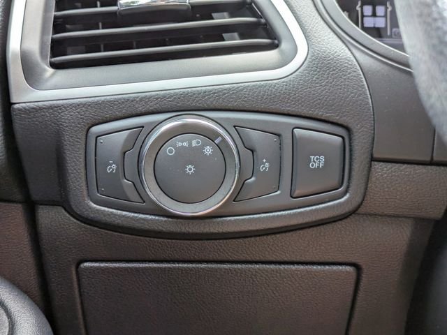 2022 Ford Edge SE - Photo 25