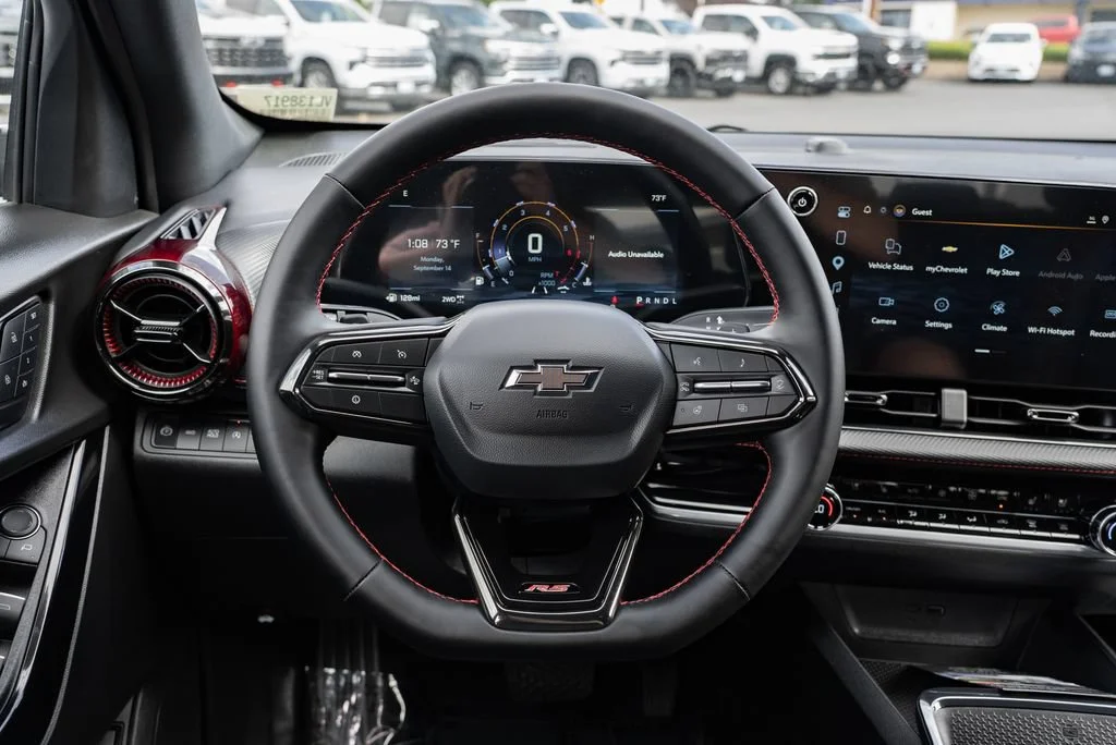 2027 Chevrolet Equinox RS - Photo 14