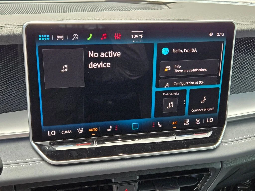 New 2026 Beige Volkswagen 2.0T SE R-Line Black image 13