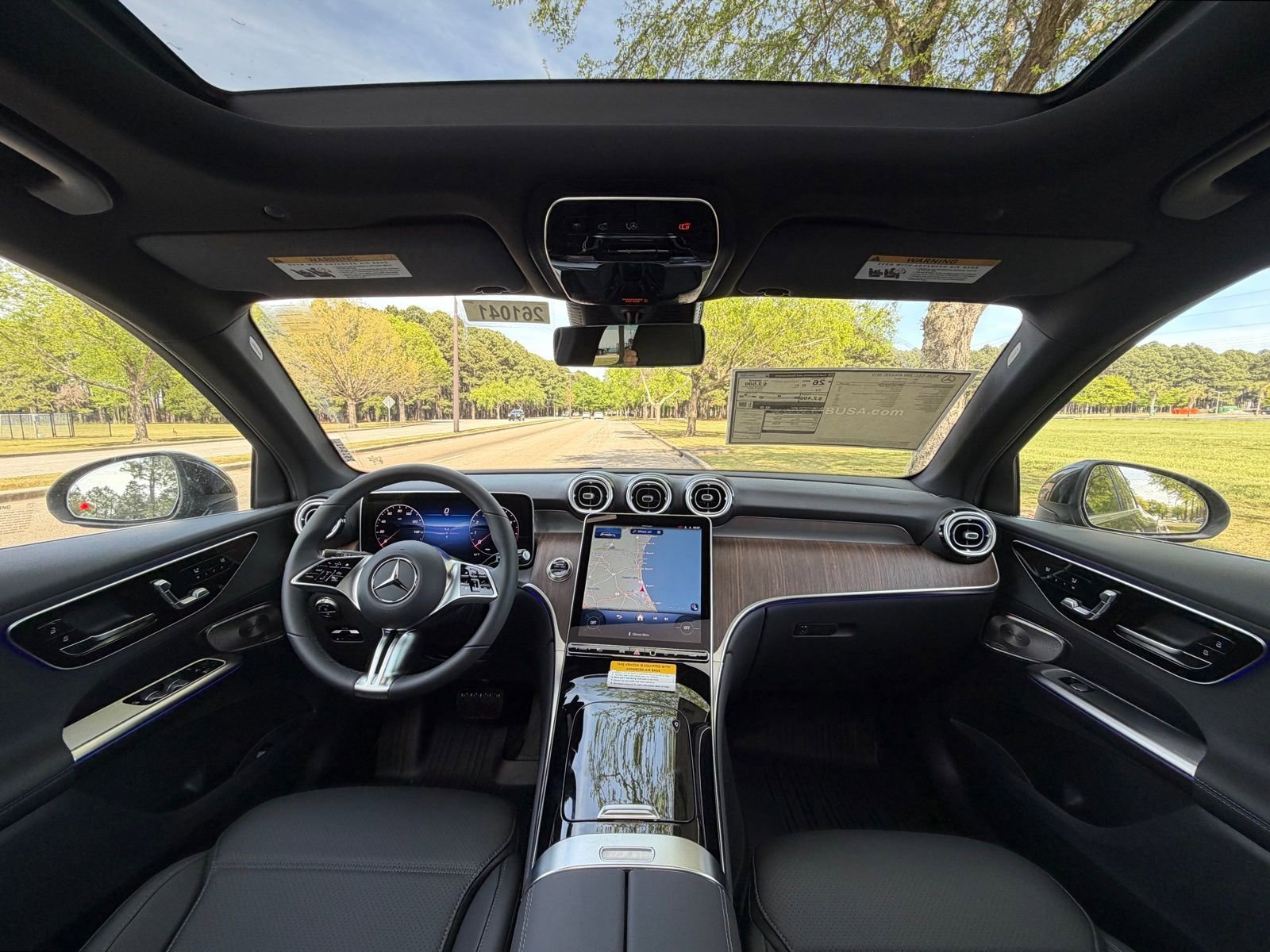 New 2026 Graphite Grey Metallic Mercedes-Benz GLC 300 image 27