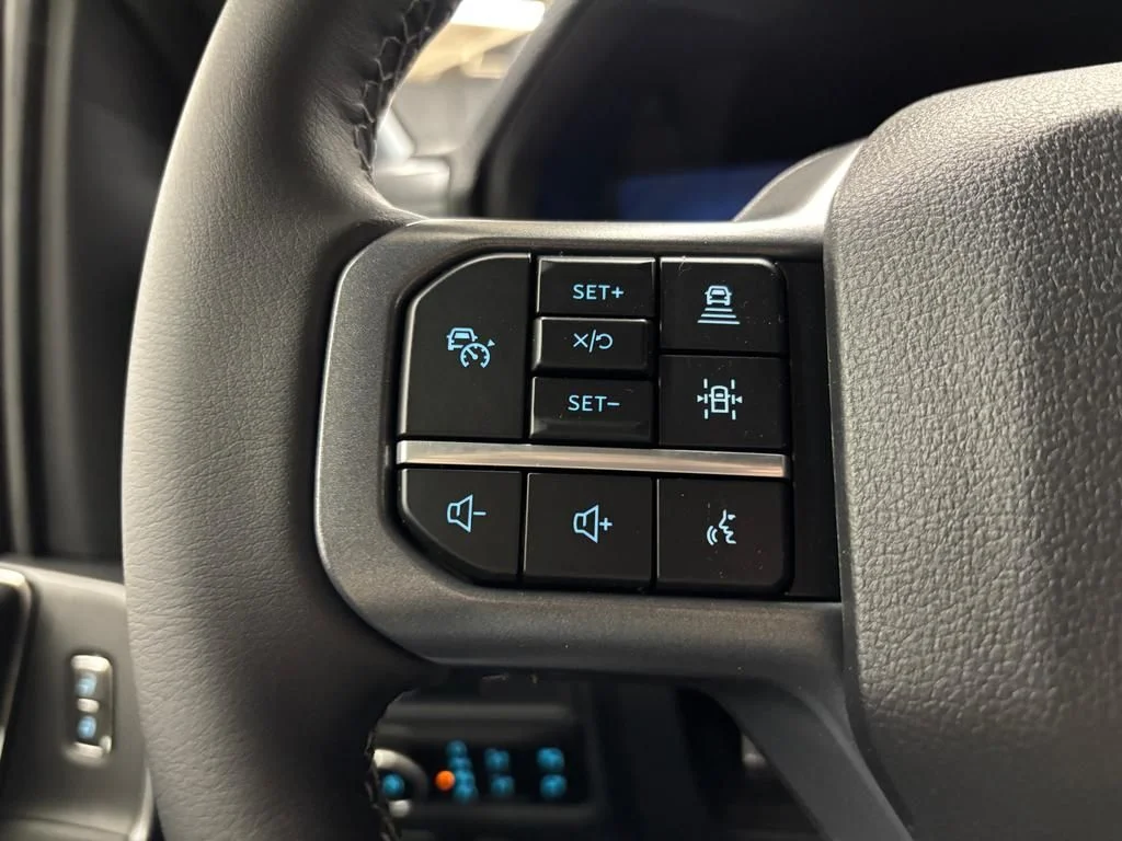 New 2026 Agate Black Metallic Ford XLT image 20