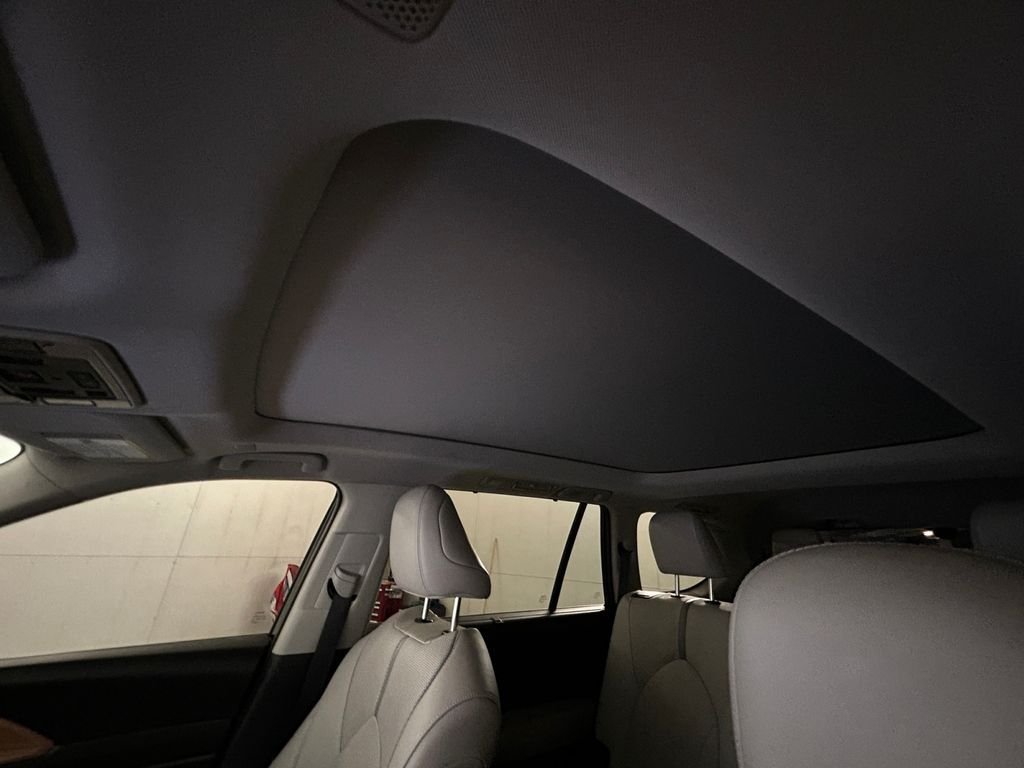 Used 2024 Black Toyota Platinum image 25