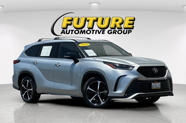 2022 Toyota Highlander XSE