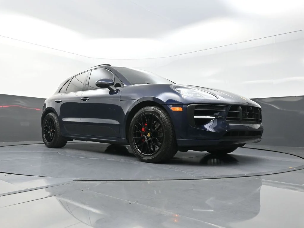 Used 2021  Porsche GTS image 21