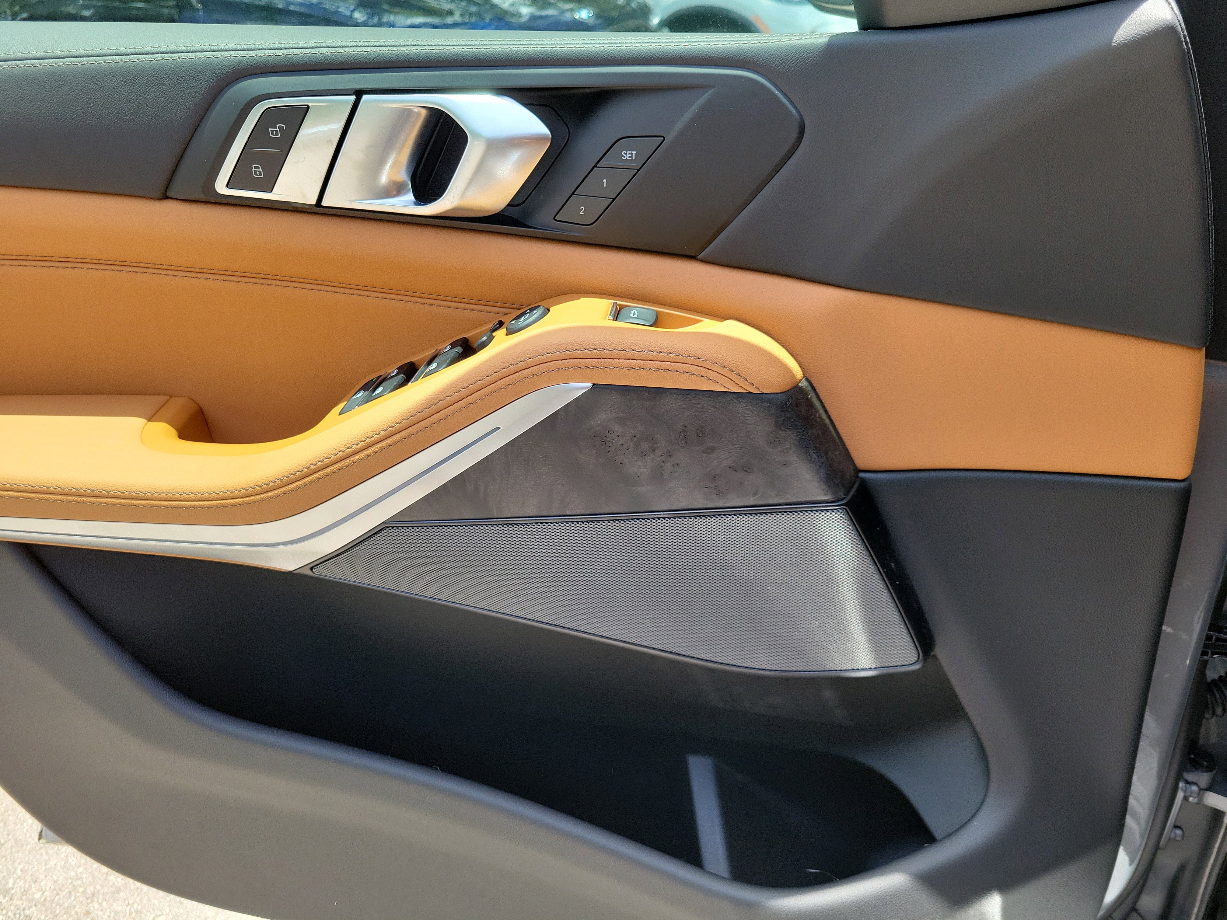 New 2026 Skyscraper Grey Metallic BMW sDrive40i image 19