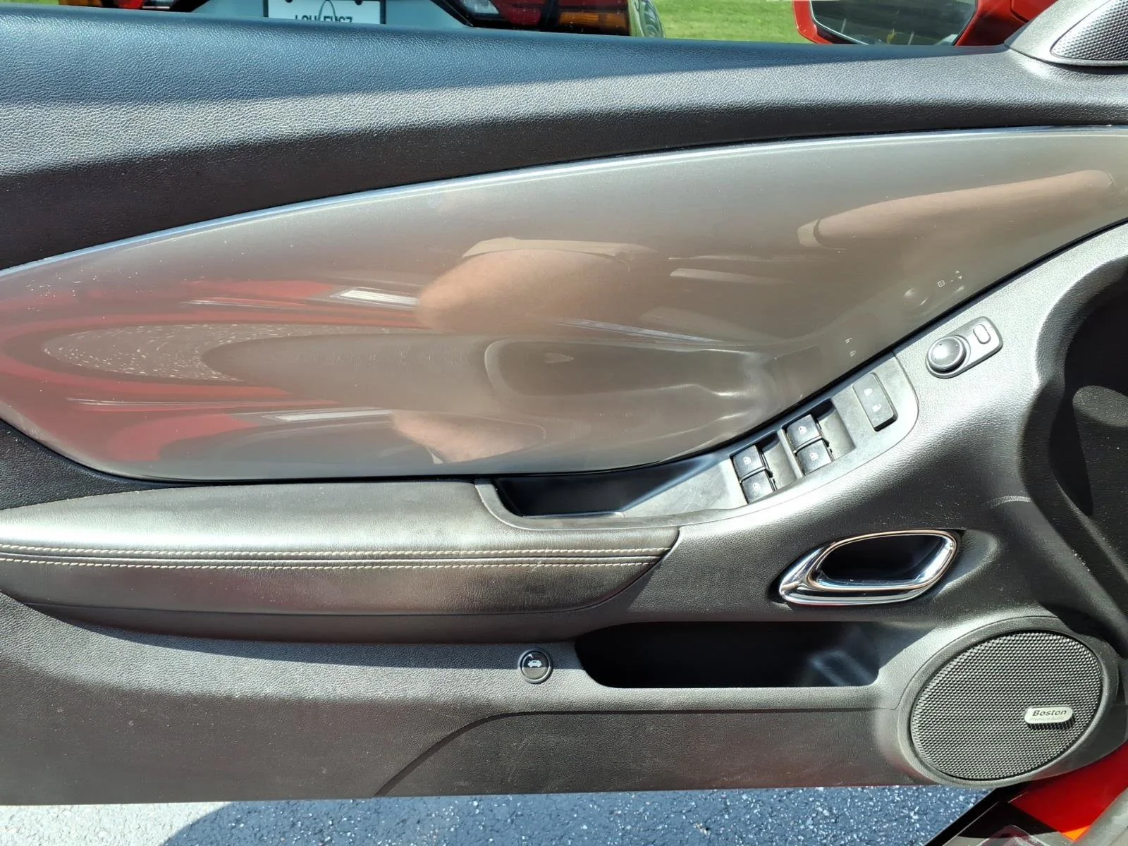 Used 2013 Victory Red Chevrolet SS image 23