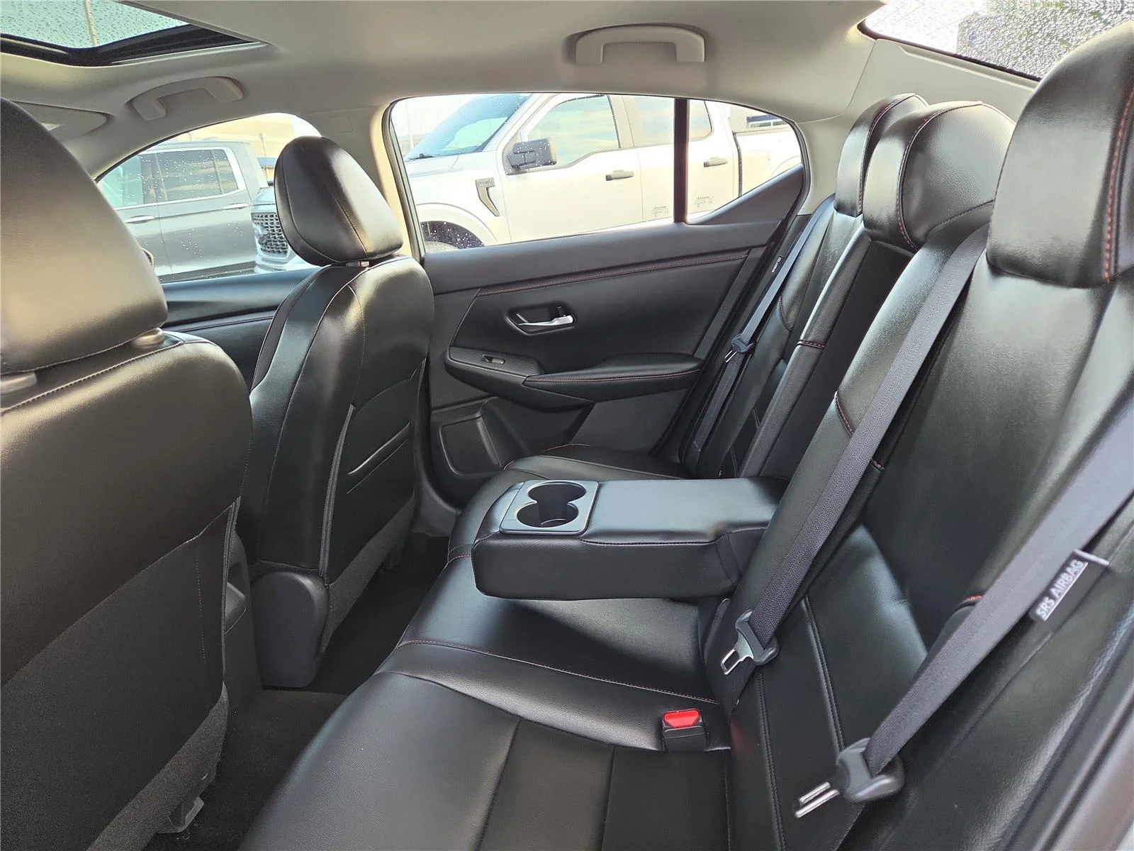 Used 2024 Atlantic Gray Metallic/Super Black Nissan SR image 24