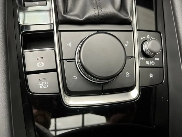 2026 Mazda Mazda3 Carbon Edition - Photo 17