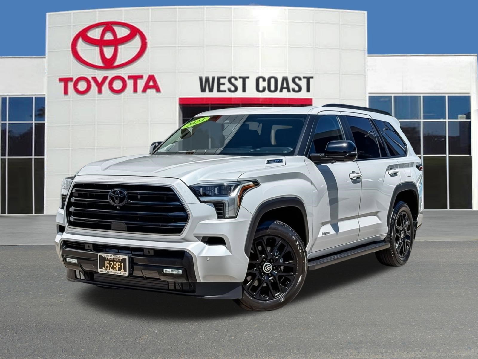 2024 Toyota Sequoia Limited 4WD i-FORCE MAX Hybrid's photo