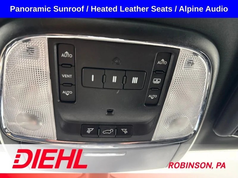 Used 2018 Red Jeep Limited image 38