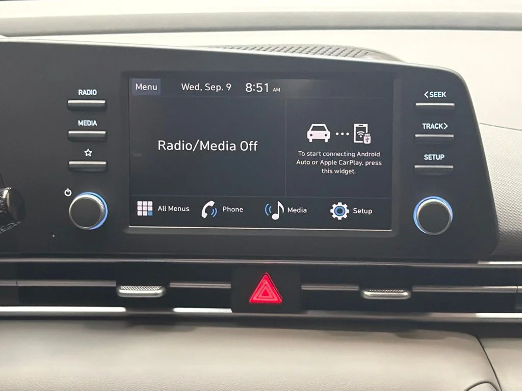 New 2026 Amazon Gray Hyundai SE image 15