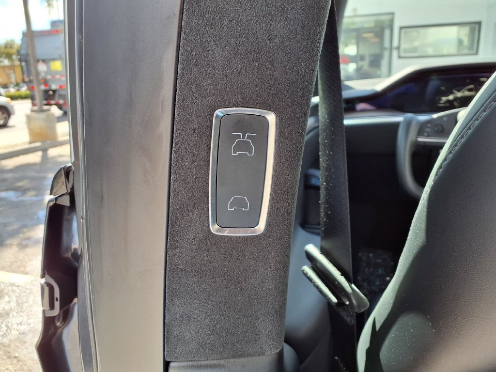 Used 2024 Gray Tesla AWD image 13