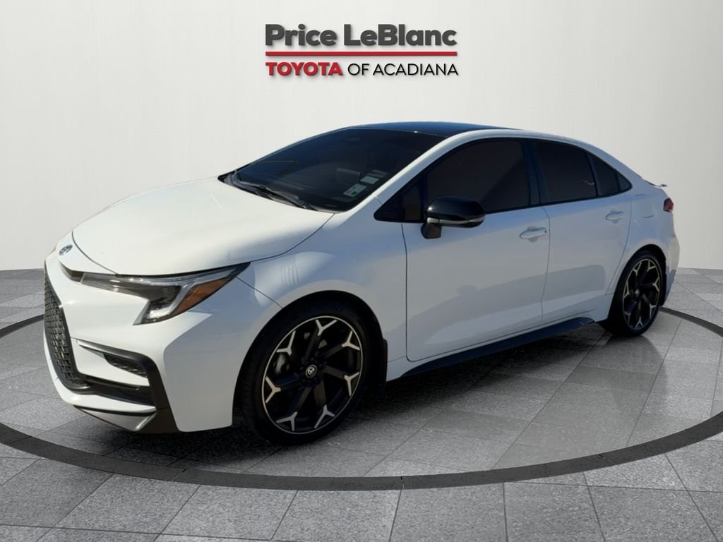 2025 Toyota Corolla SE photo 2