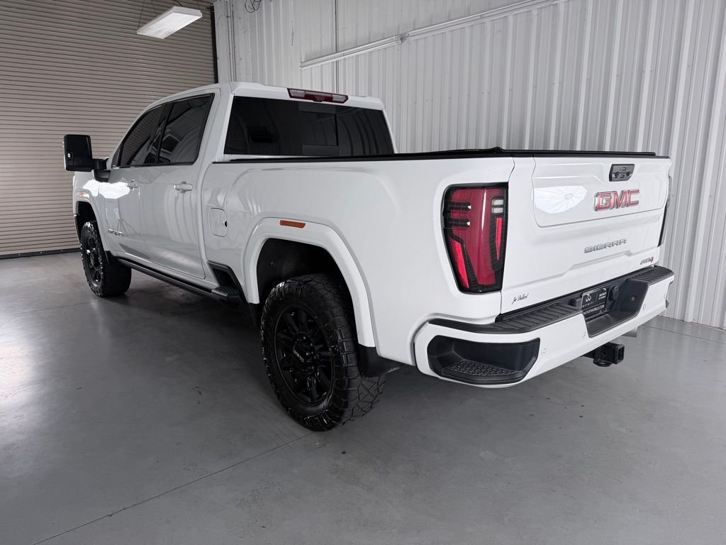 Used 2024 White GMC AT4 image 7