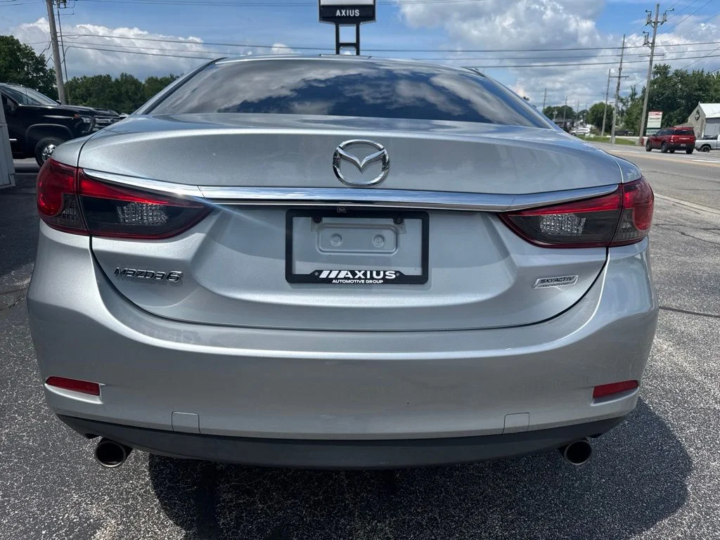 Used 2017 Silver Mazda Touring image 6