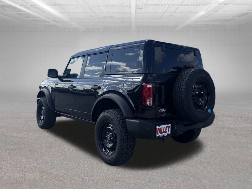 New 2026 Shadow Black Ford Big Bend® image 7