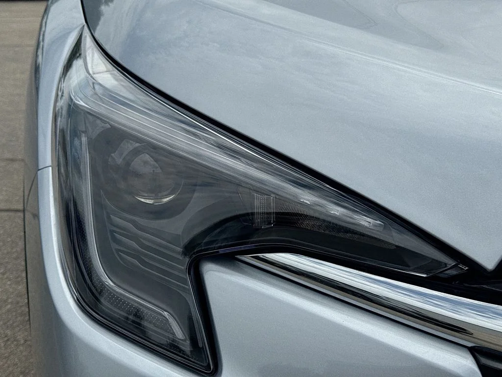 New 2026 ICE SILVER METALLIC Subaru Limited 7-Passenger image 41
