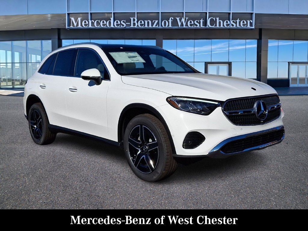 2027 Mercedes-Benz GLC 300 AWD 4MATIC® photo 1