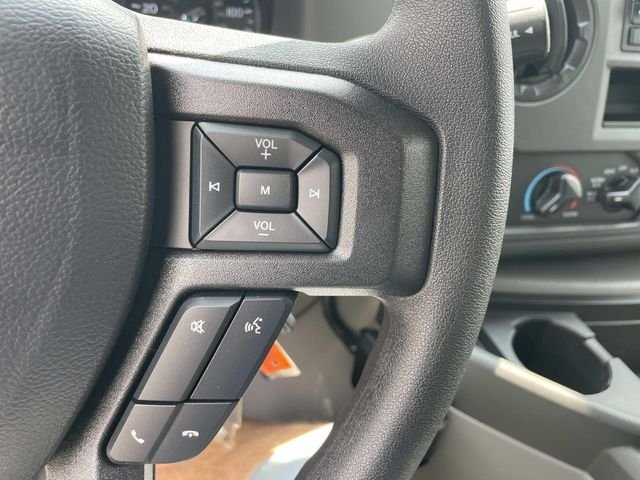 New 2027 Oxford White Ford E-350 SRW image 13