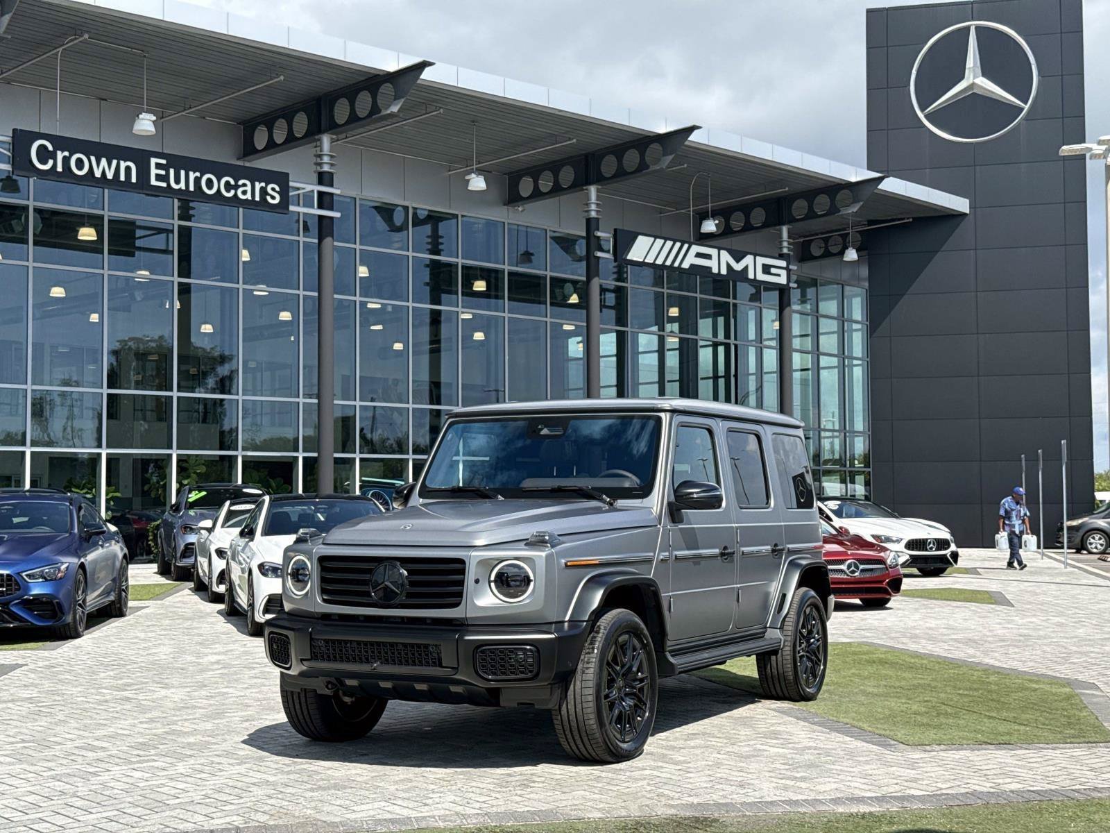 Gray (Platinum) 2027 Mercedes-Benz G-Class SUV / Crossover