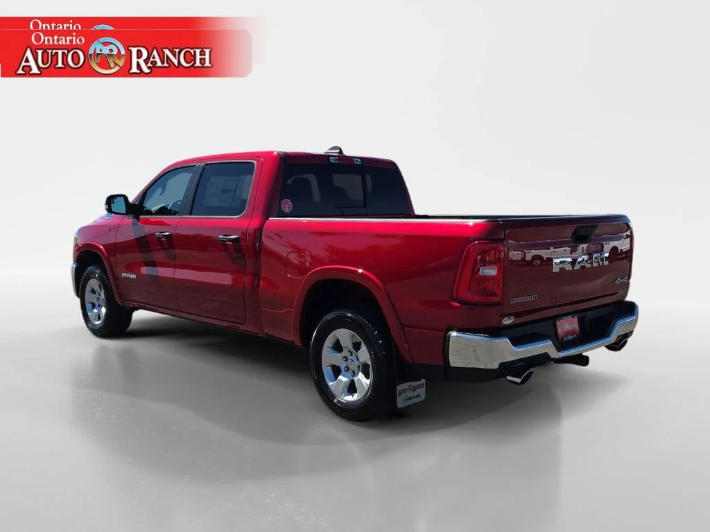 New 2026 Molten Red Pearl-Coat Exterior Paint RAM Big Horn image 3