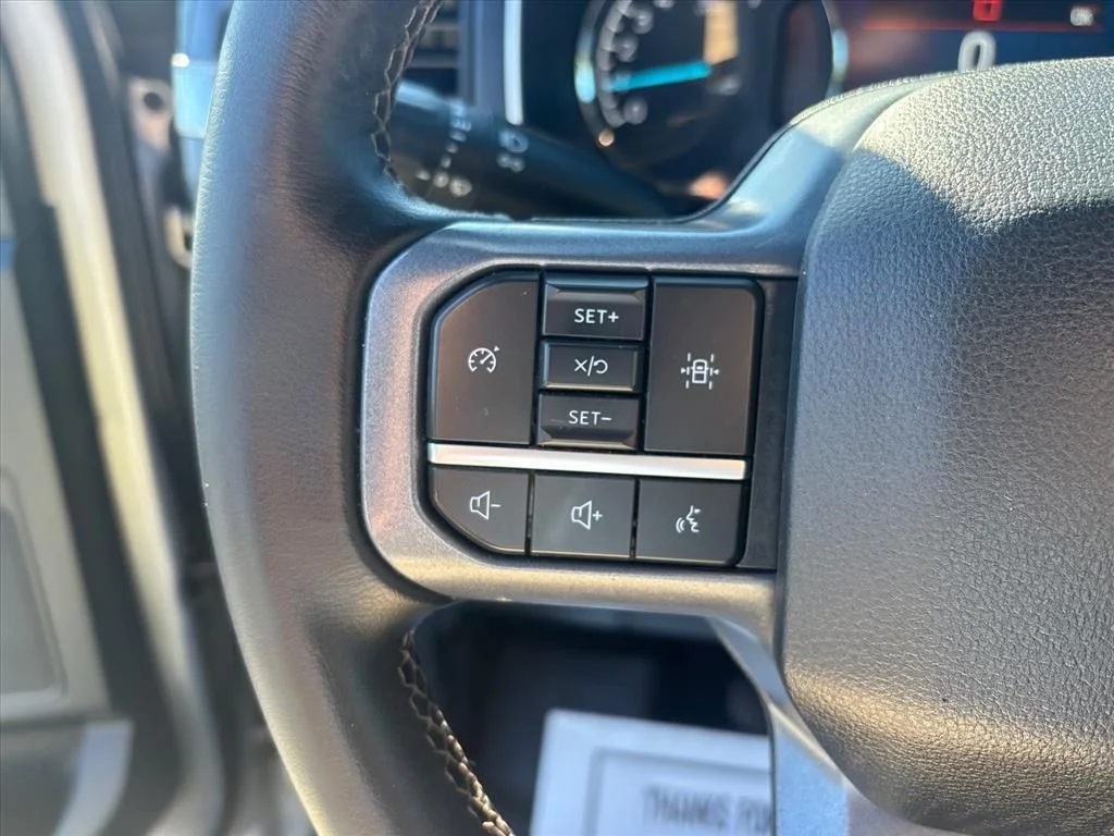 Used 2023 Silver Ford XLT image 29
