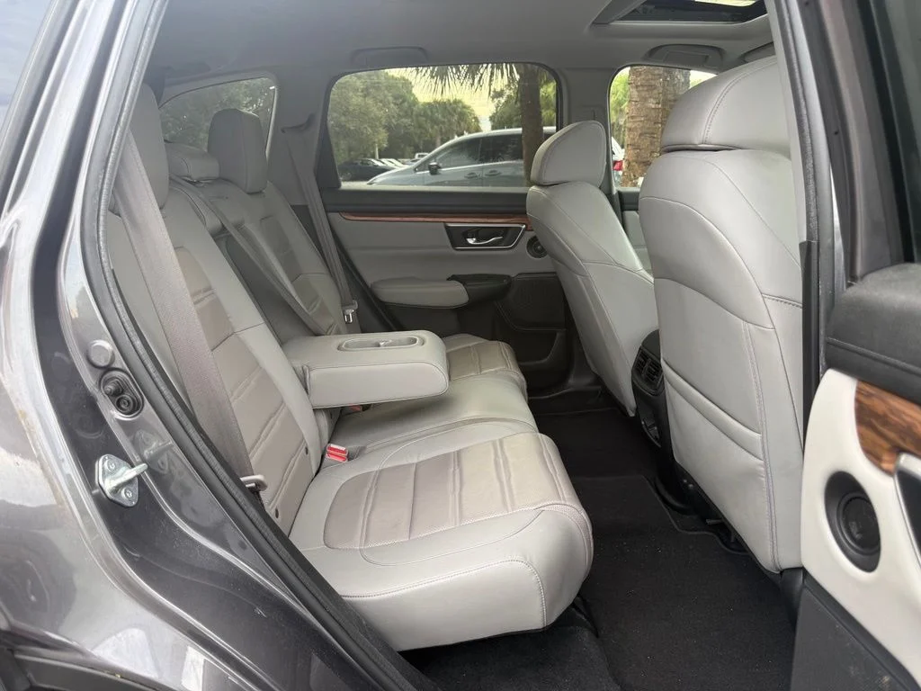 Used 2021  Honda EX-L image 12