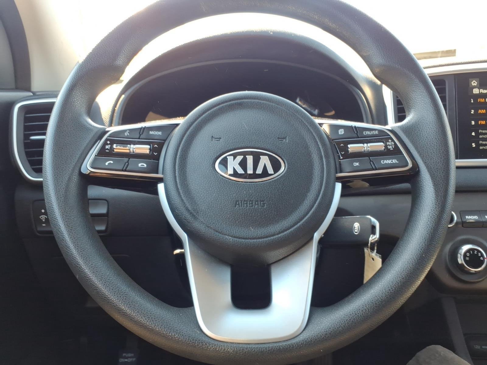 Used 2022 Black Cherry Kia LX image 25