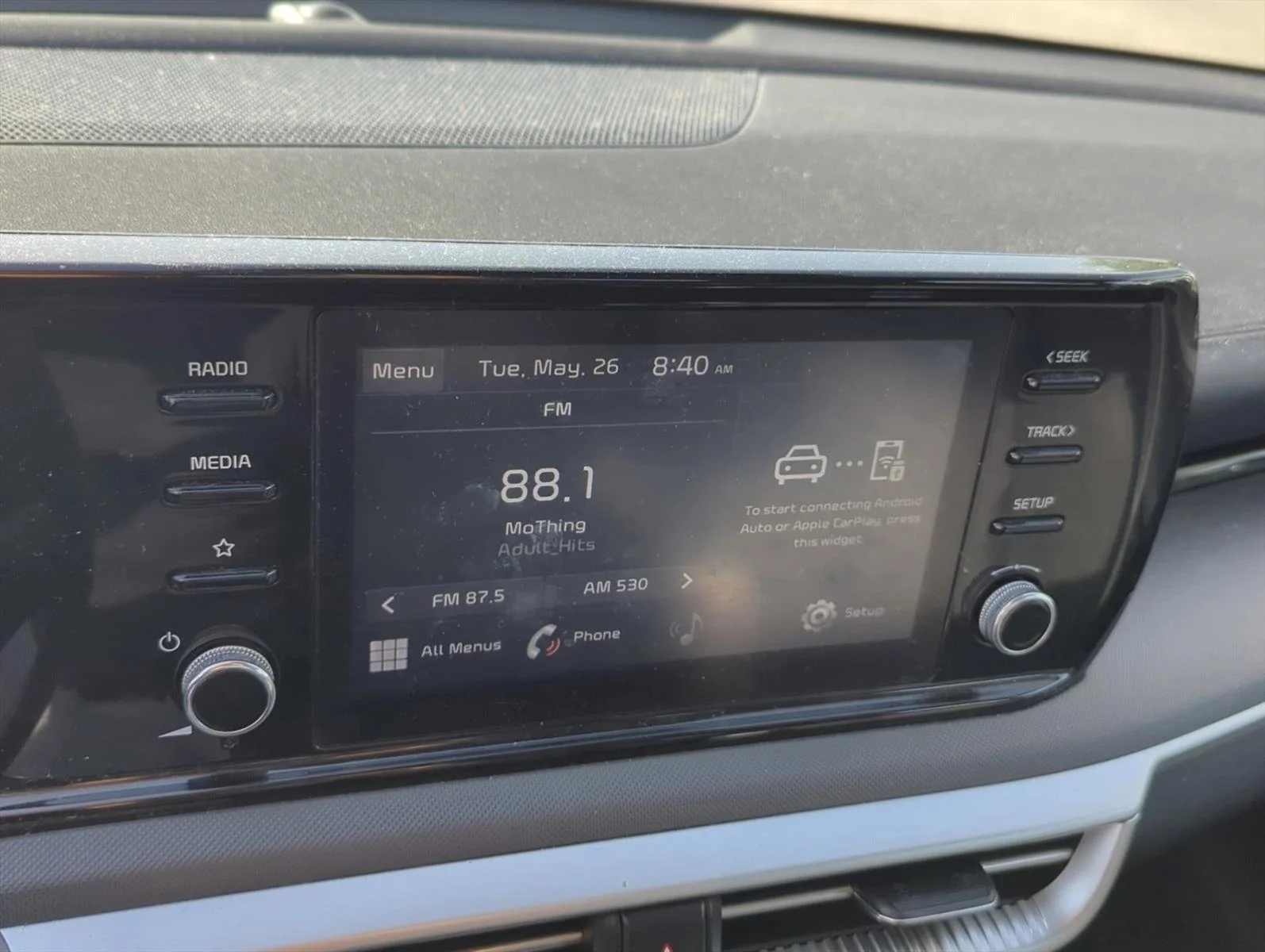Used 2022 Everlasting Silver Kia LXS image 17