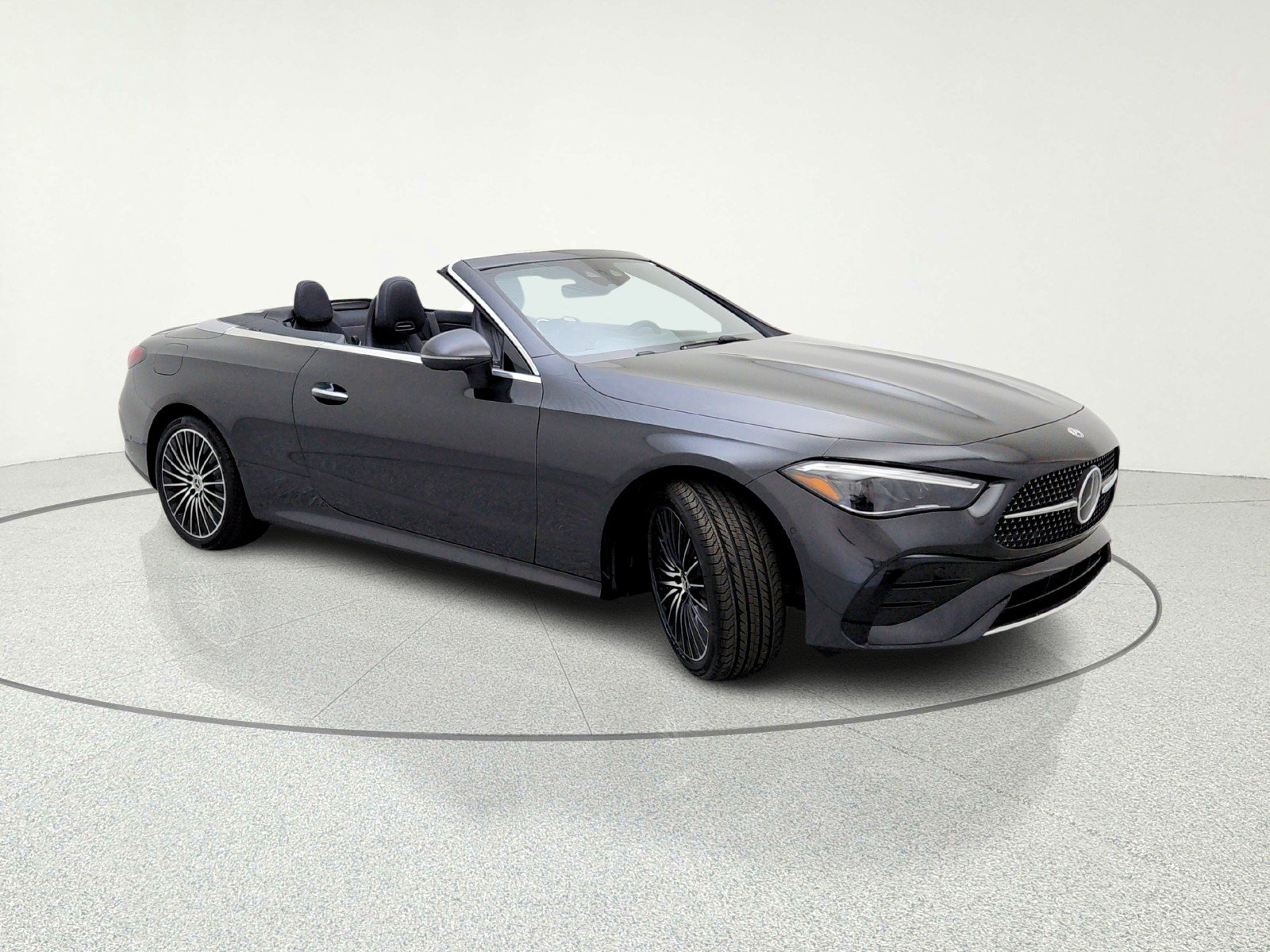 Certified Used 2026 Graphite Grey Metallic Mercedes-Benz CLE 300 image 6
