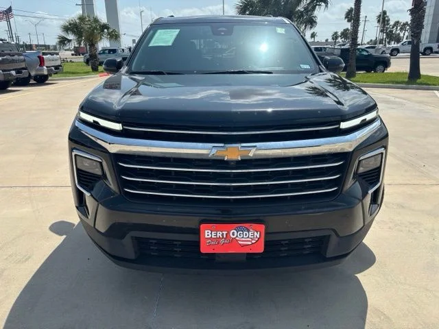 Used 2025 Black Chevrolet LT image 2