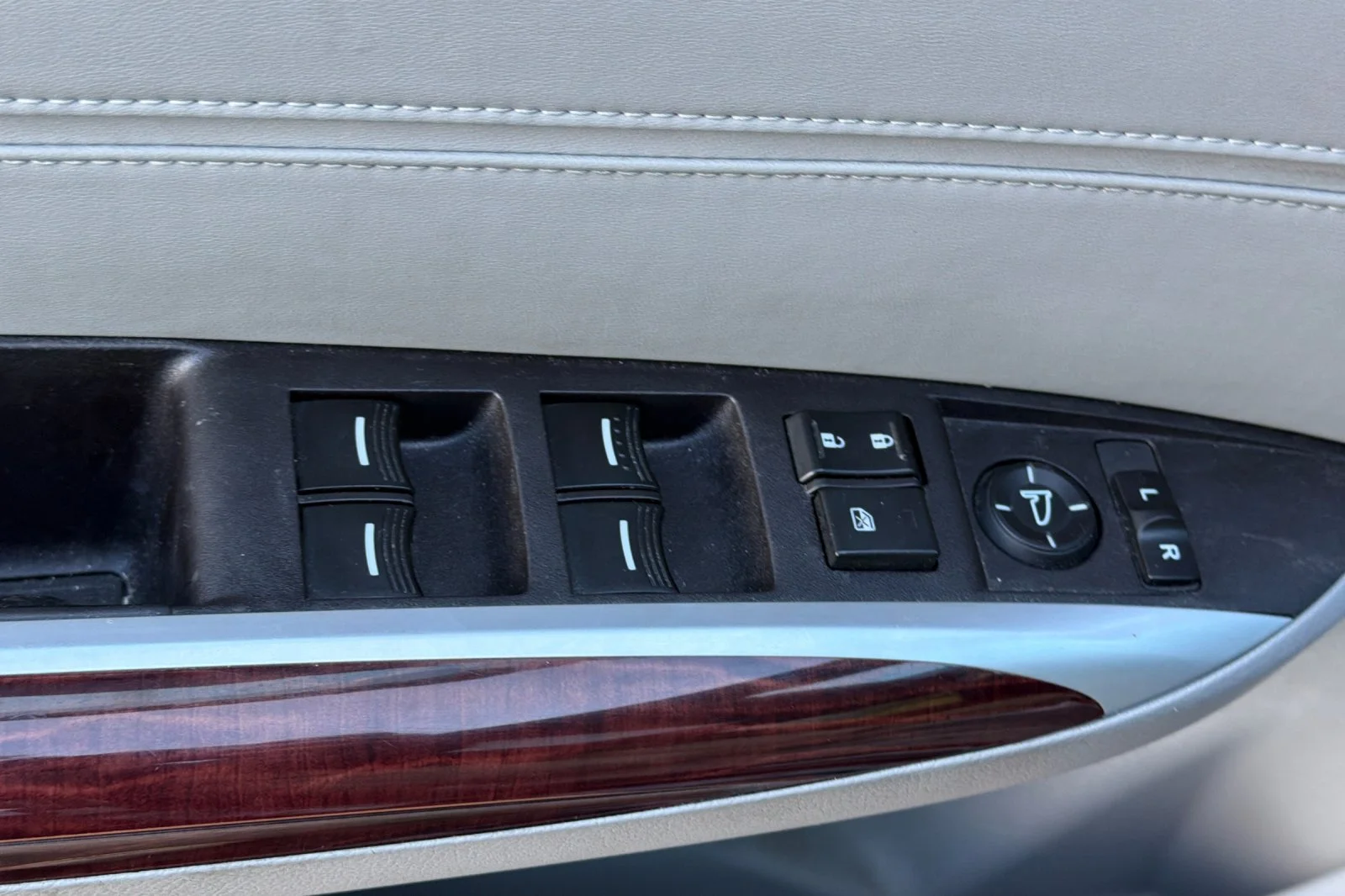 Used 2016 Blue Acura Tech image 14