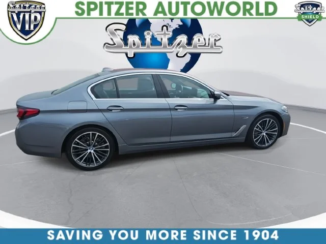 Used 2023 Gray BMW 530e iPerformance image 10