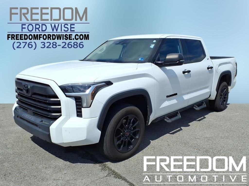 2022 Toyota Tundra SR5