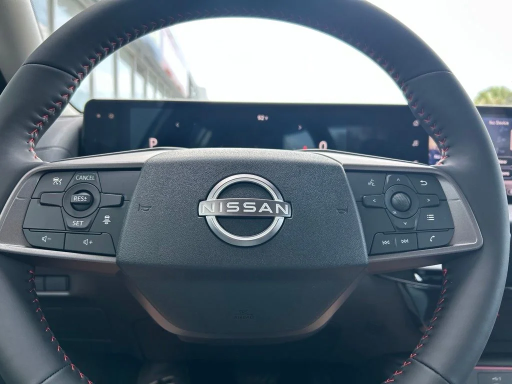 New 2026 Aspen White TriCoat Nissan SR image 21