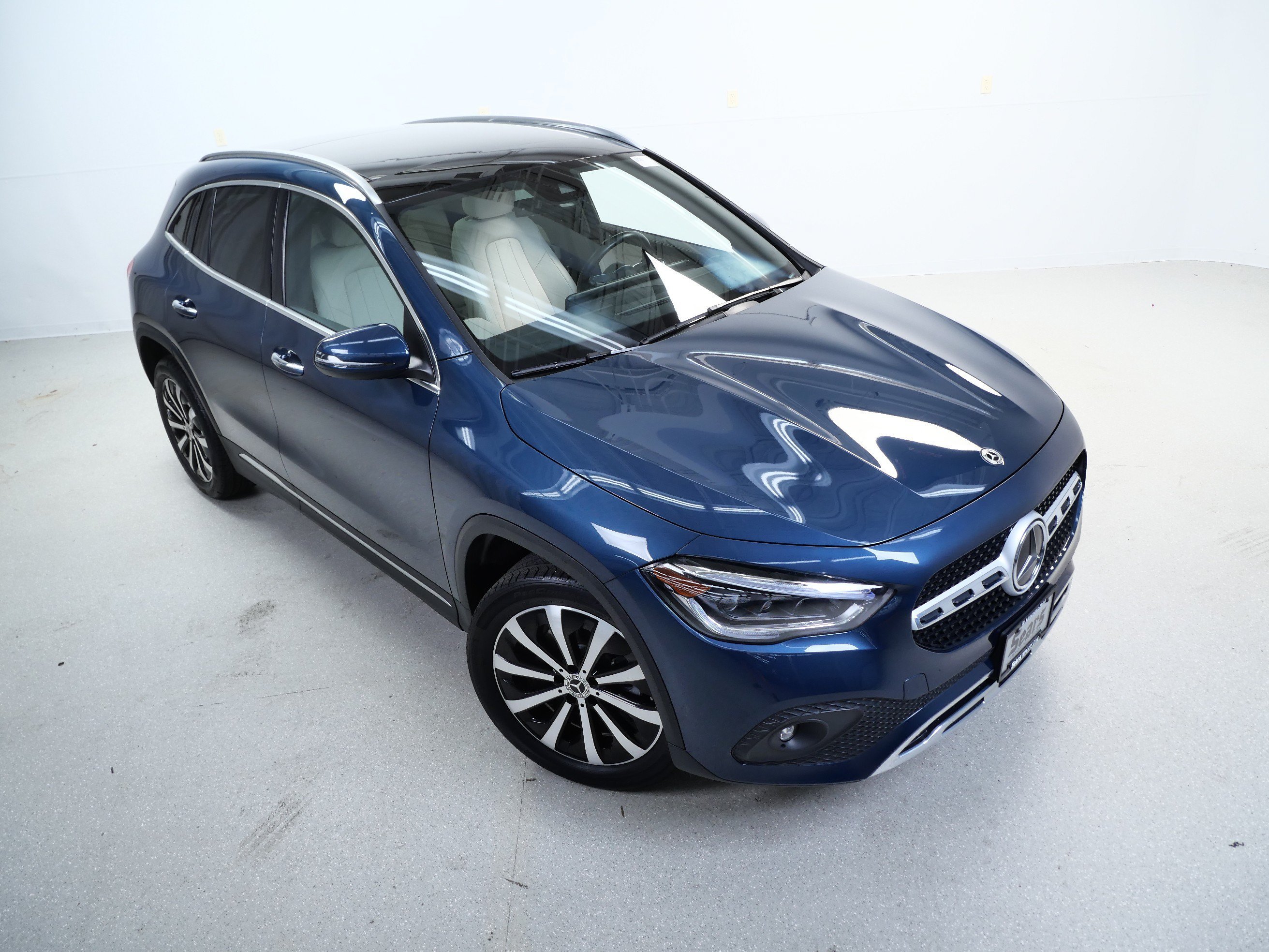 Certified Used 2023 Denim Blue Metallic Mercedes-Benz GLA 250 image 4