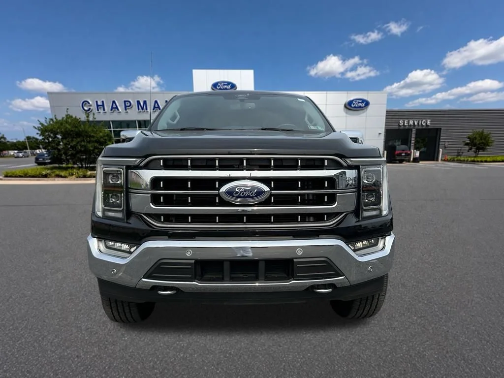 Used 2022 Black Ford Lariat image 9
