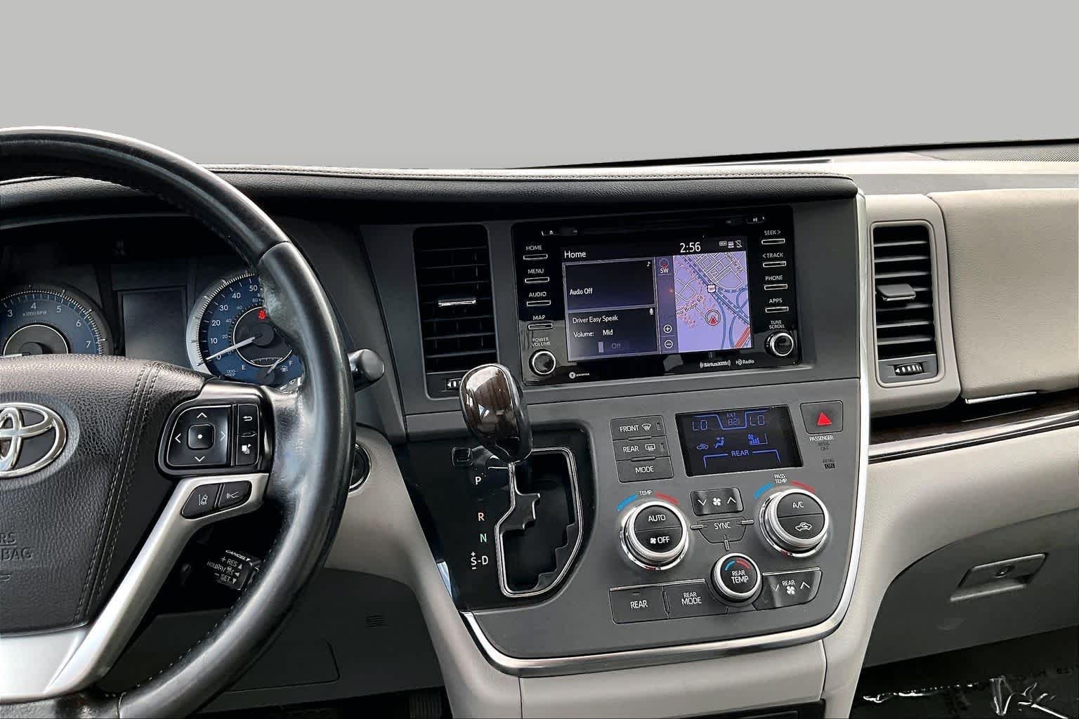 Used 2018 Midnight Black Metallic Toyota XLE image 6