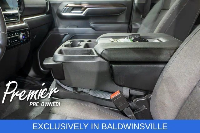 Used 2022 Silver Chevrolet LT image 17