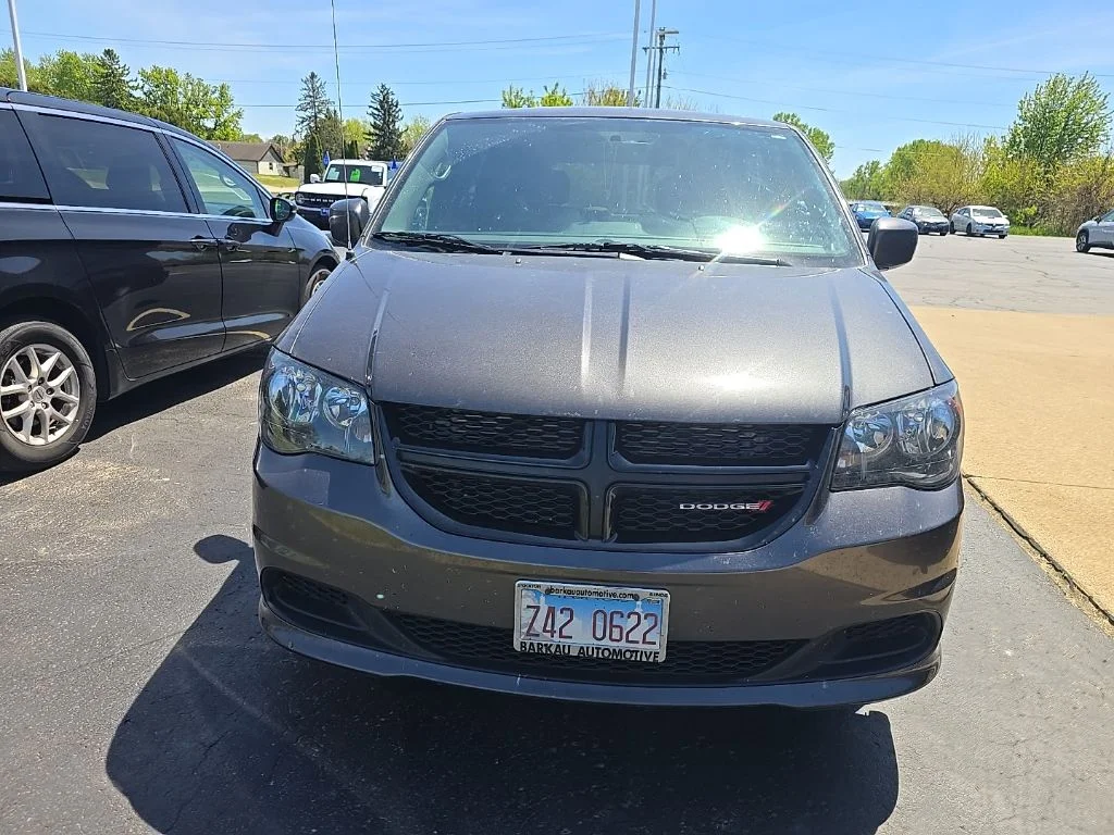 2016 Dodge Grand Caravan SE Plus's photo