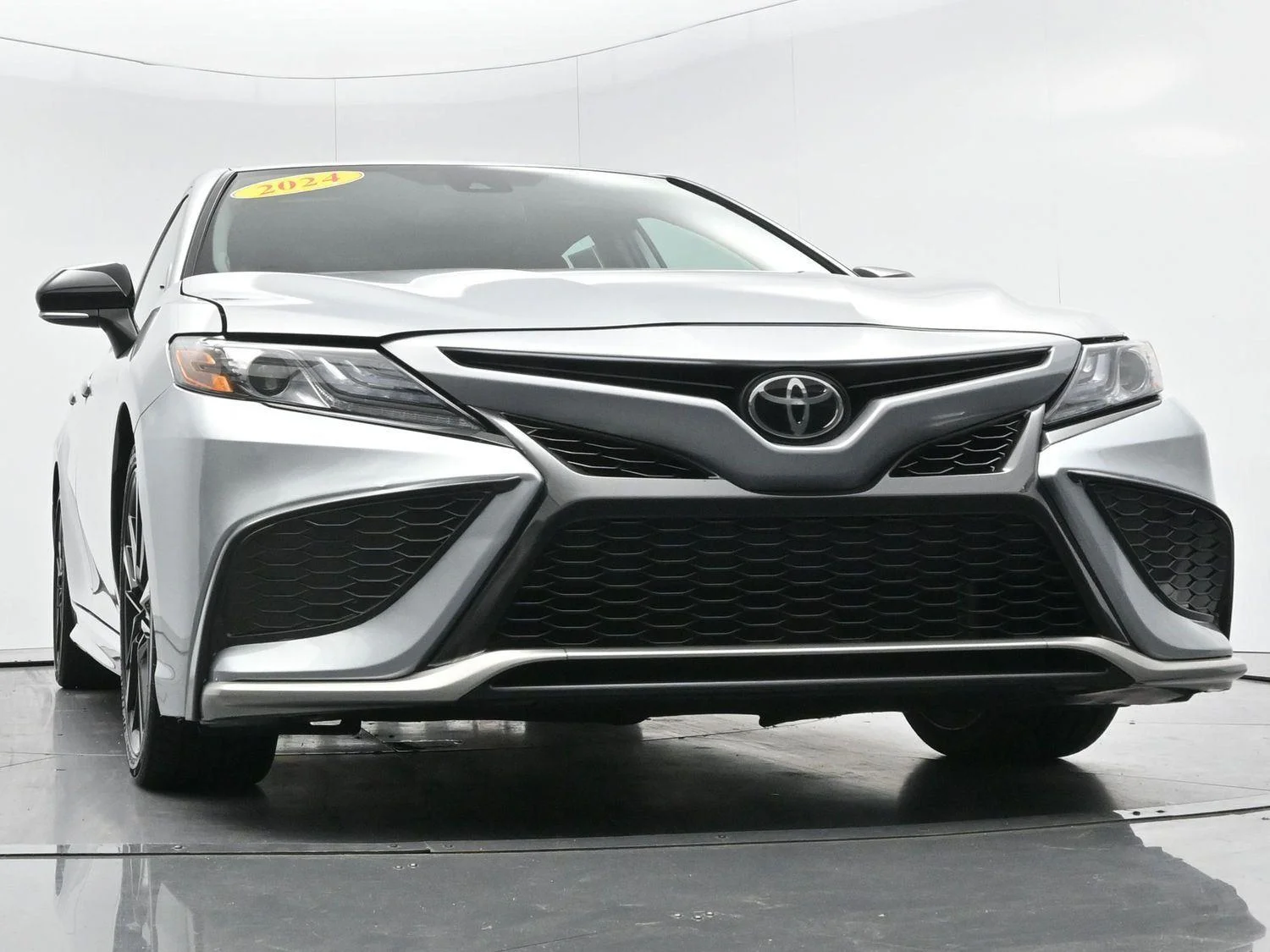 Used 2024 Celestial Silver Metallic Toyota XSE V6 image 47