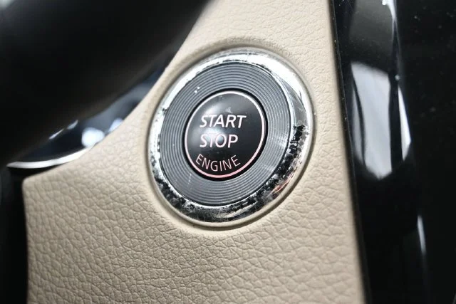 Used 2018 Pearl White Nissan SV image 19
