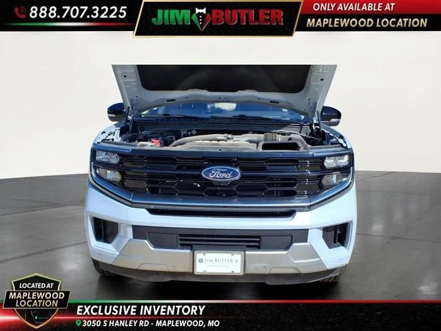 Used 2025  Ford Platinum image 24