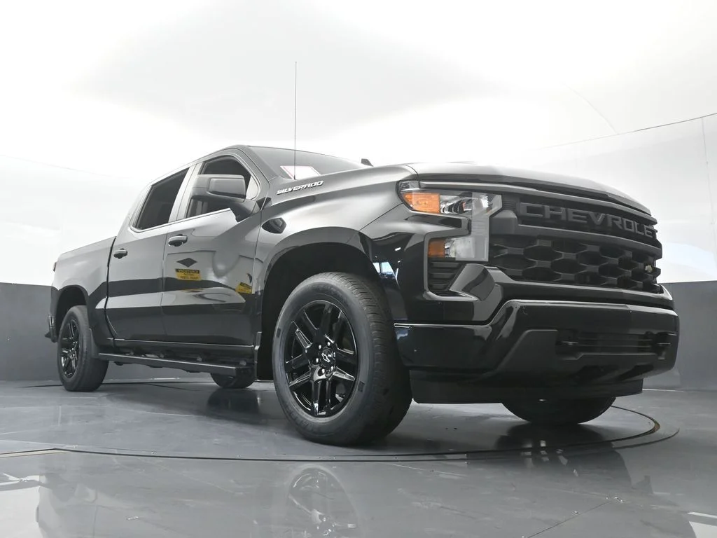Used 2024 Black Chevrolet Custom image 58