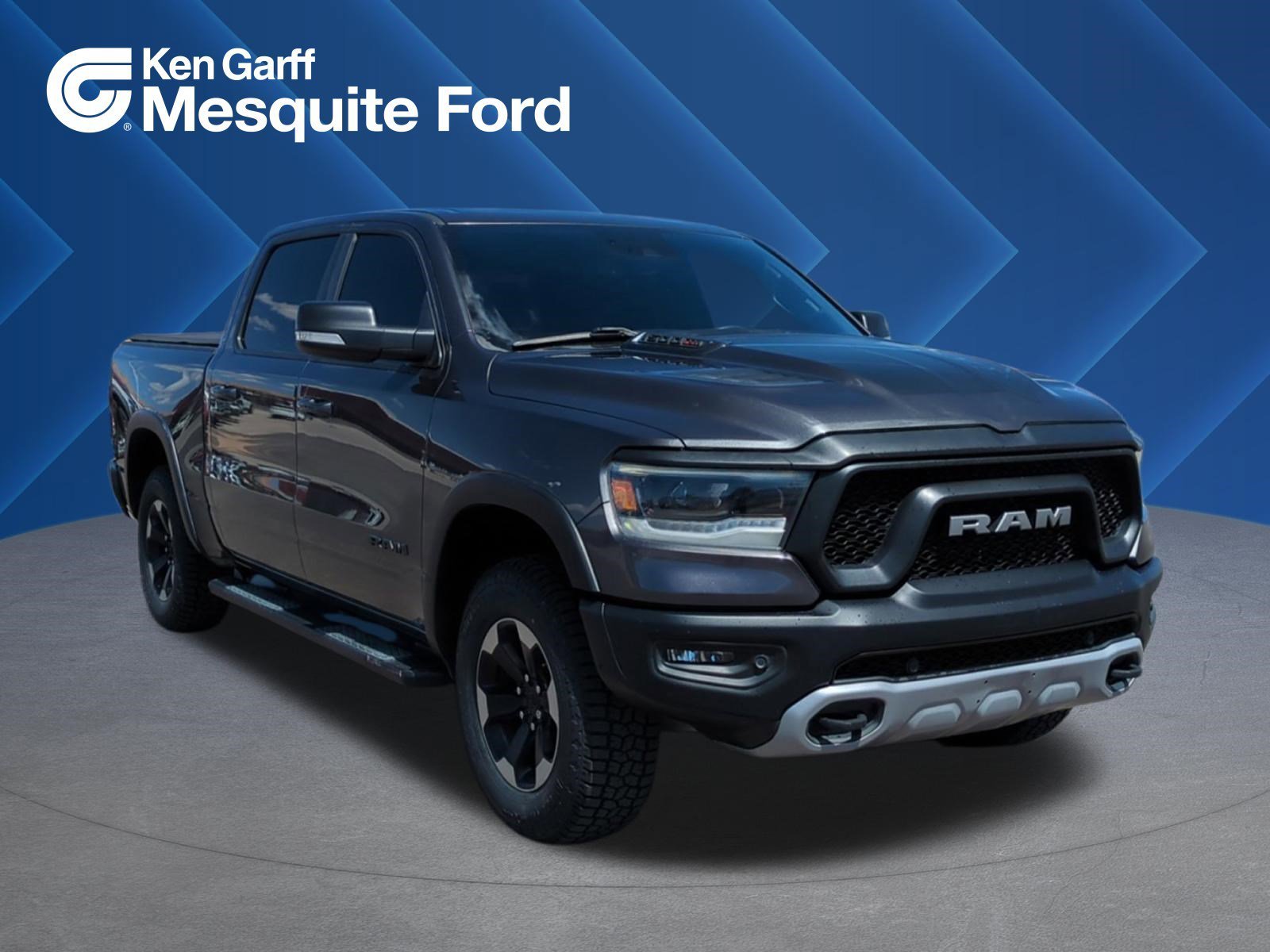2020 RAM 1500 Rebel 4x4 Crew Cab 5'7's photo