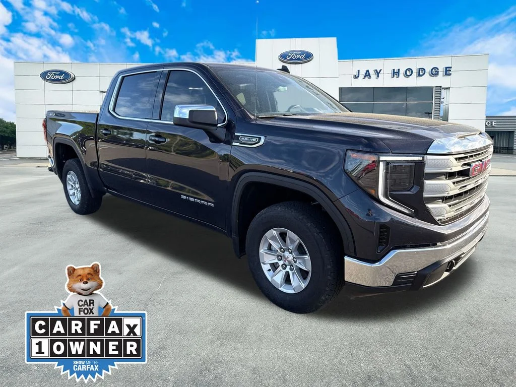 2025 GMC Sierra 4WD Crew Cab Short Box SLE's photo